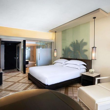 Pullman Phuket Karon Beach Resort Esterno foto