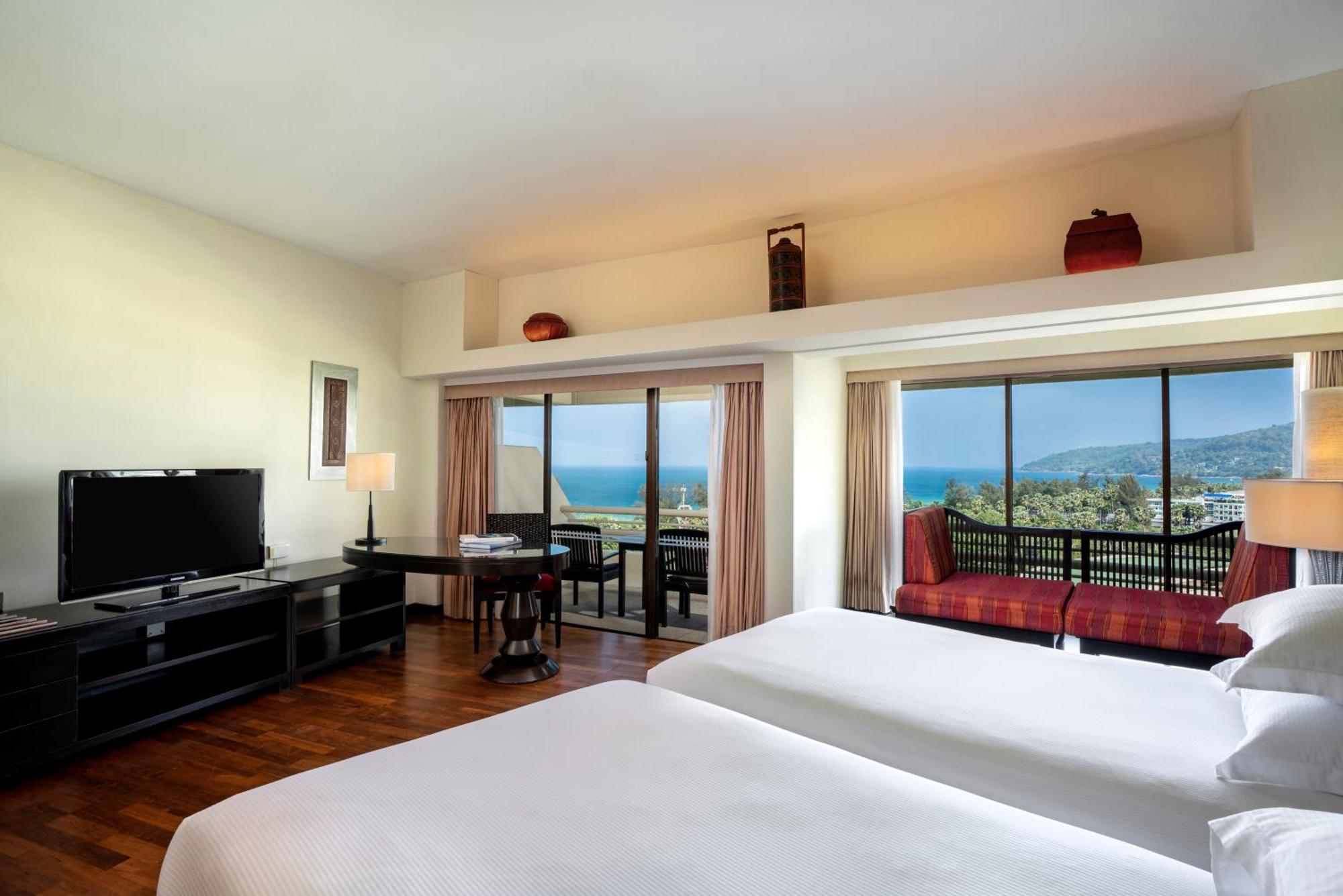 Pullman Phuket Karon Beach Resort Esterno foto Deluxe Ocean View Room