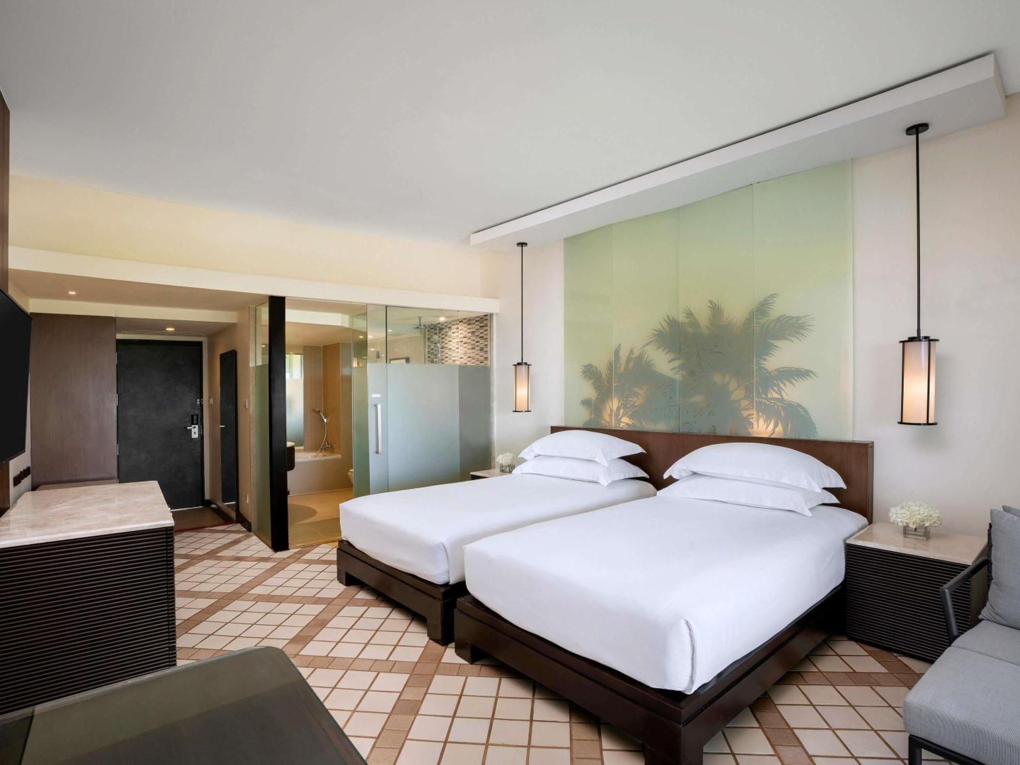 Pullman Phuket Karon Beach Resort Esterno foto